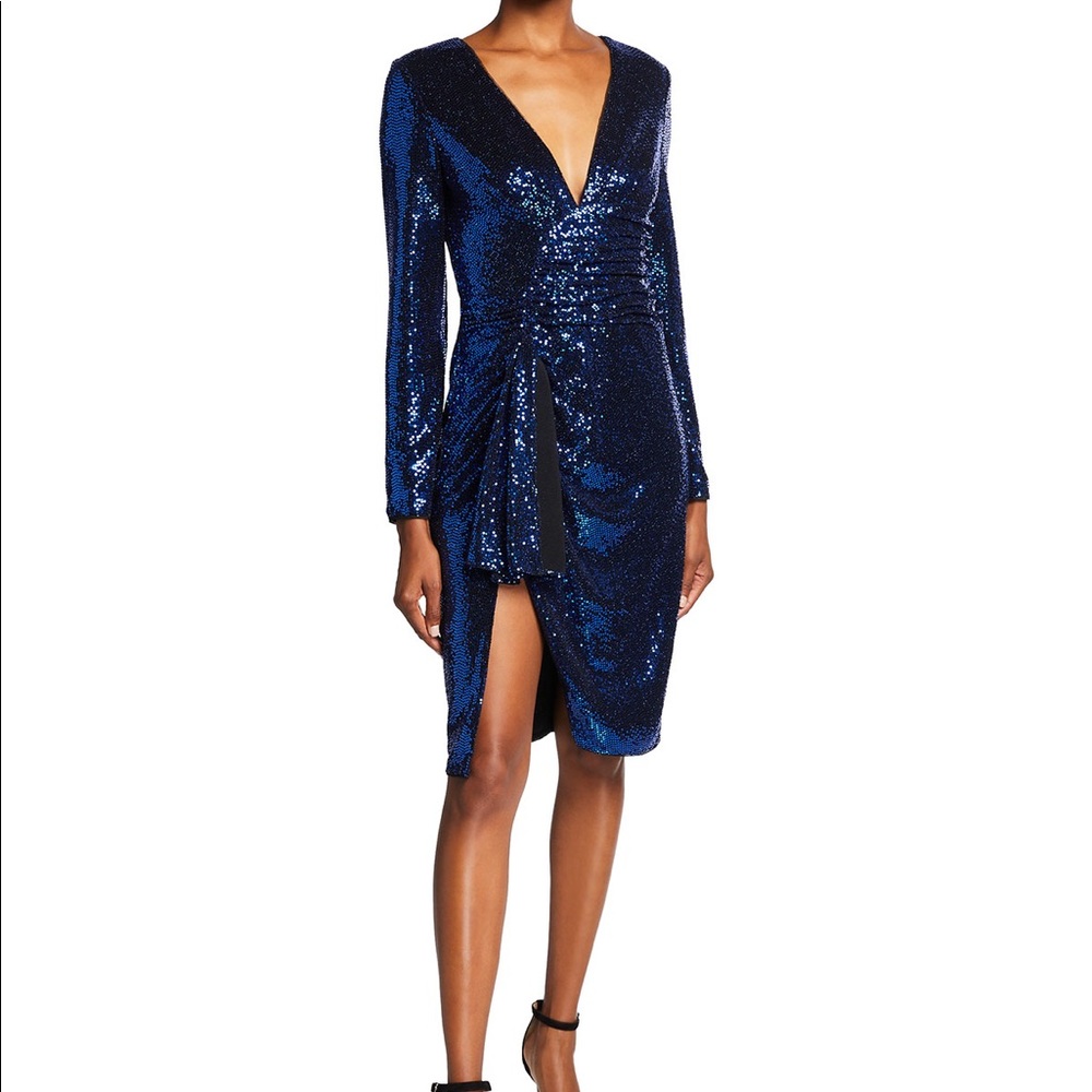 Aidan By Aidan Mattox
Asymmetric Side Draped Sequin Dress